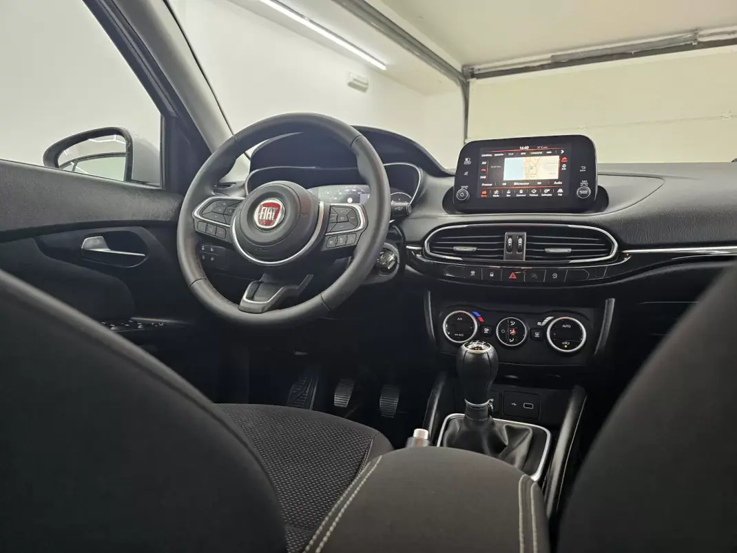 Fiat Tipo 2023 - 15350 EUR, 48173 km - 48173km - foto 20 de 43