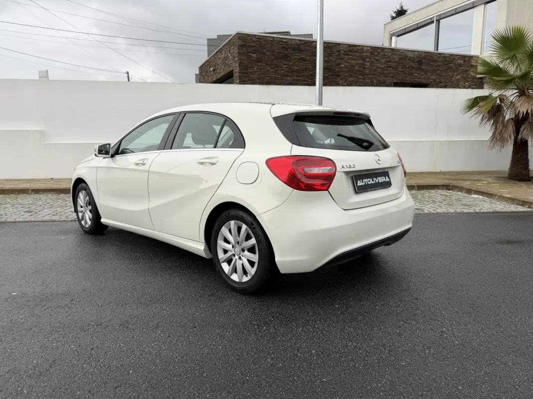 Mercedes-Benz A 180 2014 - 14200 EUR, 192198 km - AUTO.MOTO.pt - 192198km - foto 3 de 15