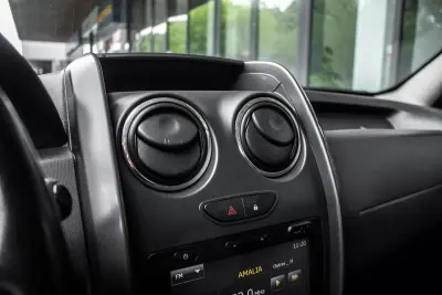 Dacia Duster 2014 - 10490 EUR, 134765 km - AUTO.MOTO.pt - 134765km - foto 20 de 36