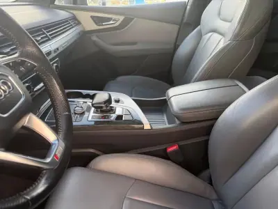 Audi Q7 2015 - 32900 EUR, 220901 km - AUTO.MOTO.pt - 220901km - foto 14 de 38