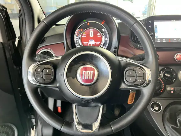 Fiat 500C 2021 - 12800 EUR, 63389 km - AUTO.MOTO.pt - 63389km - foto 13 de 24