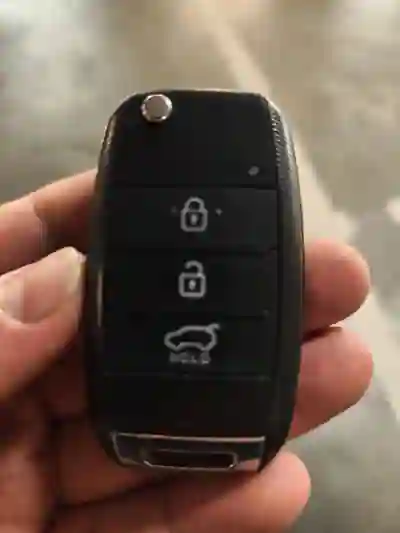 Kia Rio 2023 — foto 5 de 15