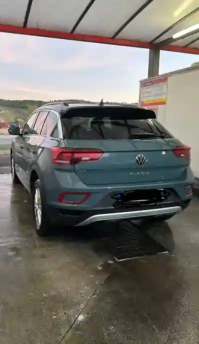 Volkswagen T-Roc 2023 — foto 6 de 13