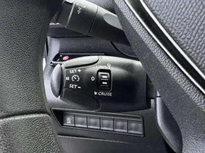 Peugeot PARTNER GIRAFON 2019 - 13990 EUR, 150000 km - AUTO.MOTO.pt - 150000km - foto 23 de 39