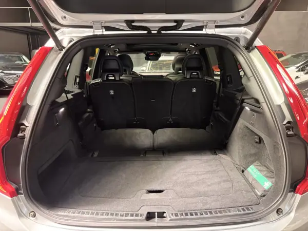 Volvo XC 90 2021 - 49990 EUR, 77040 km - 77040km - foto 27 de 31