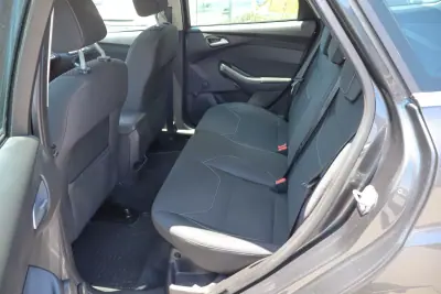 Ford Focus 2015 - 8500 EUR, 162000 km - 162000km - foto 8 de 15