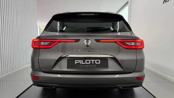 Renault Talisman Sport Tourer 2019 - 12990 EUR, 352006 km - AUTO.MOTO.pt - 352006km - foto 7 de 27