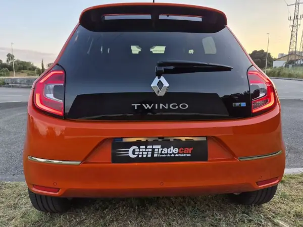 Renault Twingo 2021 - 13499 EUR, 55410 km - AUTO.MOTO.pt - 55410km - foto 5 de 32