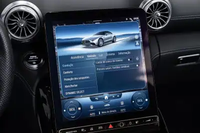 Mercedes-Benz SL 43 AMG 2022 - 109950 EUR, 30000 km - AUTO.MOTO.pt - 30000km - foto 34 de 51