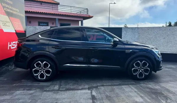 Renault Arkana 2022 — foto 3 de 21