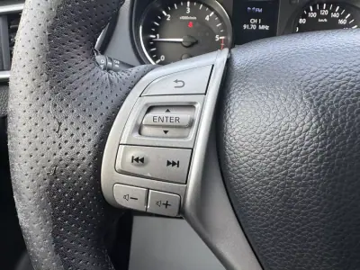 Nissan Qashqai 2015 - 11500 EUR, 258000 km - AUTO.MOTO.pt - 258000km - foto 28 de 36