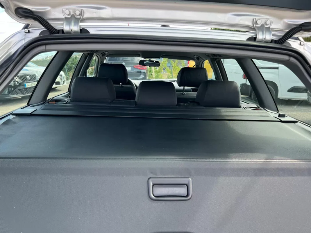 Audi A4 2004 - 4500 EUR, 400000 km - AUTO.MOTO.pt - 400000km - foto 7 de 18