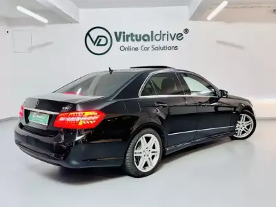 Mercedes-Benz E 250 2010 — photo 6 of 52