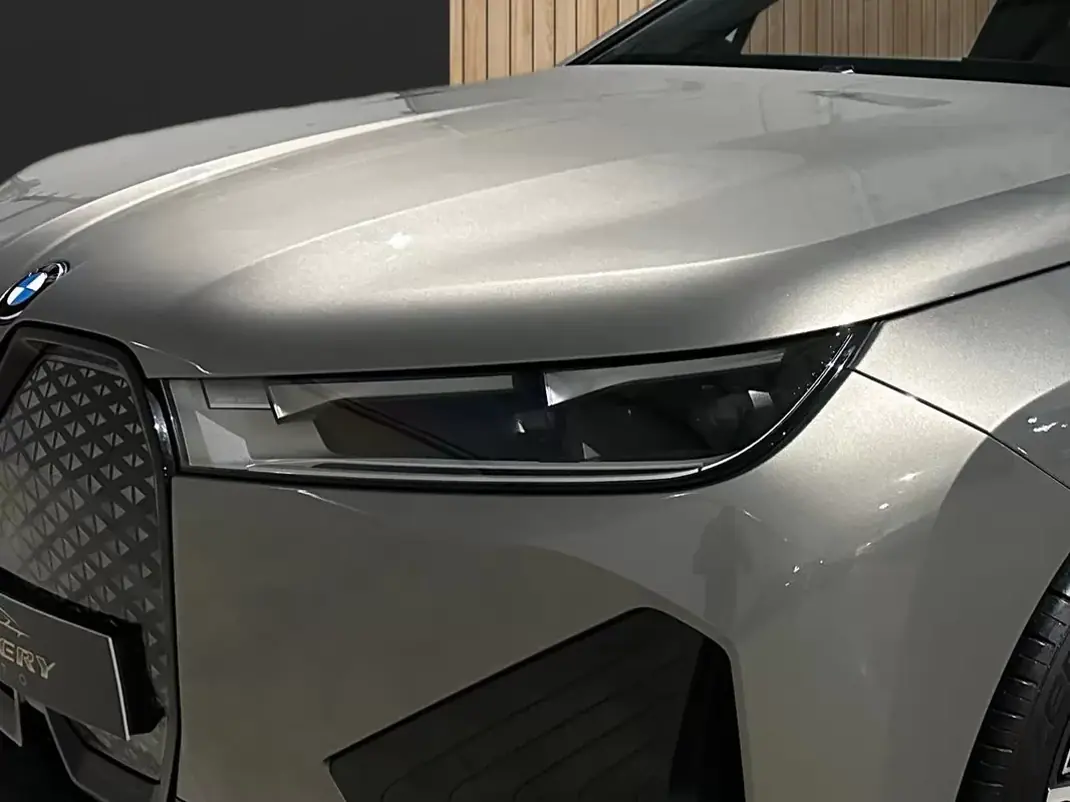 BMW iX 2023 - 53800 EUR, 42000 km - AUTO.MOTO.pt - 42000km - foto 5 de 20