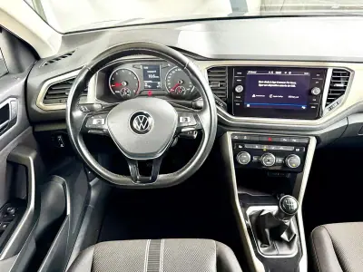 Volkswagen T-Roc 2022 - 21490 EUR, 55307 km - AUTO.MOTO.pt - 55307km - foto 12 de 26