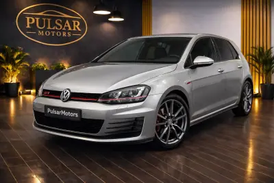 Volkswagen Golf 2013 - 106686km