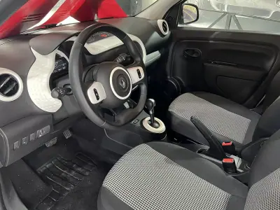 Renault Twingo 2022 - 13900 EUR, 6145 km - AUTO.MOTO.pt - 6145km - foto 6 de 21