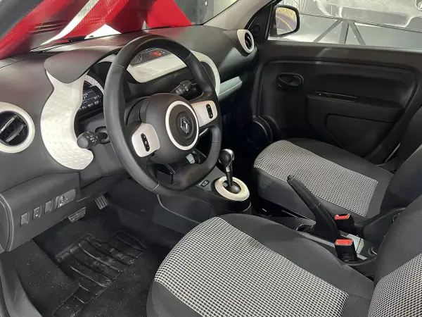 Renault Twingo 2022 - 13900 EUR, 6145 km - AUTO.MOTO.pt - 6145km - foto 6 de 21