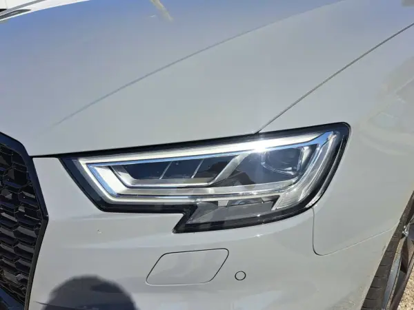 Audi RS3 Sportback 2019 - 55900 EUR, 77000 km - AUTO.MOTO.pt - 77000km - foto 4 de 42