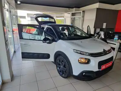Citroën C3 2018 - 12750 EUR, 92000 km - AUTO.MOTO.pt - 92000km - foto 16 de 34