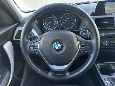 BMW 116 2015 - 12900 EUR, 230000 km - AUTO.MOTO.pt - 230000km - foto 32 de 57