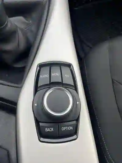 BMW 116 2017 — foto 4 de 15