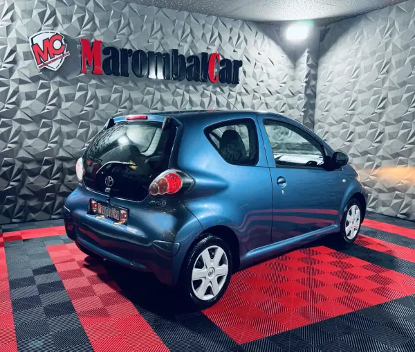 Toyota Aygo 2008 - 4990 EUR, 112320 km - AUTO.MOTO.pt - 112320km - foto 11 de 25