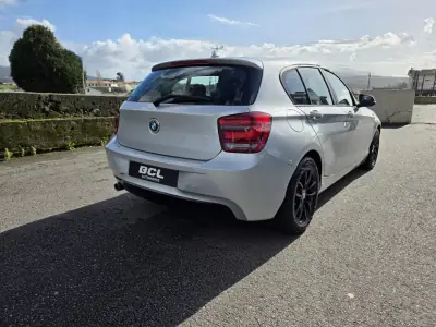 BMW 116 2014 - 11990 EUR, 180000 km - AUTO.MOTO.pt - 180000km - foto 10 de 32