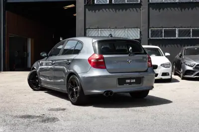 BMW 118 2007 - 7950 EUR, 371000 km - AUTO.MOTO.pt - 371000km - foto 4 de 16