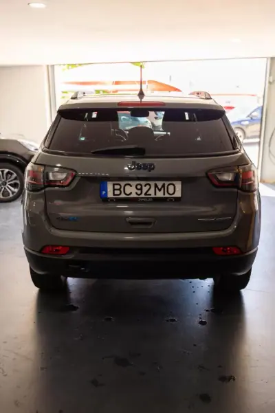 Jeep Compass 2023 - 27500 EUR, 56704 km - AUTO.MOTO.pt - 56704km - foto 7 de 14