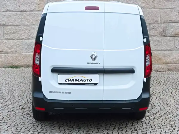 Renault Kangoo 2022 - 13990 EUR, 89000 km - AUTO.MOTO.pt - 89000km - foto 6 de 10