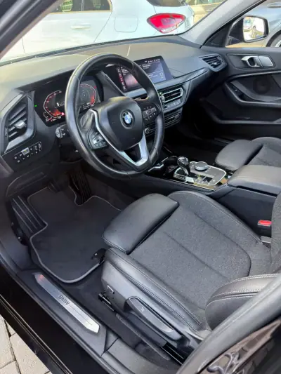 BMW 116 2020 — foto 5 de 23