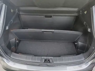 Nissan Qashqai 2016 - 12500 EUR, 183100 km - AUTO.MOTO.pt - 183100km - foto 16 de 36