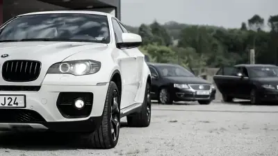 BMW X6 2009 - 22500 EUR, 268000 km - AUTO.MOTO.pt - 268000km - foto 5 de 12