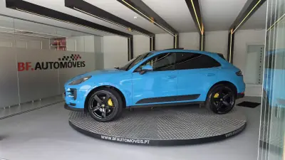 Porsche Macan 2018 - 46900 EUR, 189996 km - AUTO.MOTO.pt - 189996km - foto 14 de 56
