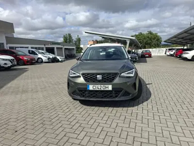 SEAT Arona 2023 - 17750 EUR, 25100 km - AUTO.MOTO.pt - 25100km - foto 3 de 30