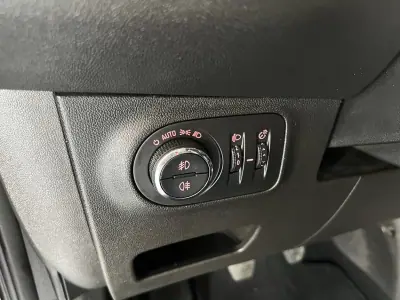 Opel Corsa 2019 - 8900 EUR, 116729 km - AUTO.MOTO.pt - 116729km - foto 20 de 22
