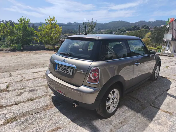 MINI Cooper D 2014 Diesel — 199 000 km · Braga MINI Cooper D 2014 Diesel