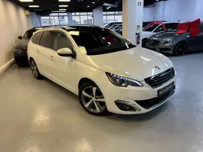 Peugeot 308 SW 2015 - 12990 EUR, 115000 km - AUTO.MOTO.pt - 115000km - foto 12 de 28