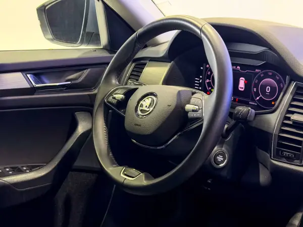 Skoda Kodiaq 2021 - 28750 EUR, 60000 km - 60000km - foto 21 de 30