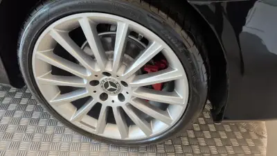 Mercedes-Benz C 220 2017 - 29500 EUR, 196135 km - AUTO.MOTO.pt - 196135km - foto 35 de 59