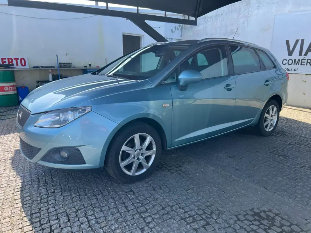 SEAT Ibiza ST 2010 - 6500 EUR, 156150 km - AUTO.MOTO.pt - 156150km - foto 1 de 10
