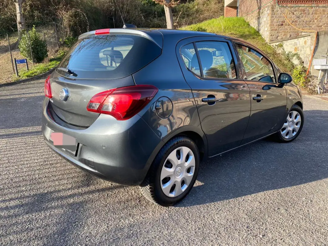 Opel Corsa 2023 - 12900 EUR, 26000 km - AUTO.MOTO.pt - 26000km - foto 3 de 9