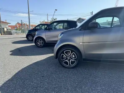 Smart Fortwo Cabrio 2016 - 11480 EUR, 65000 km - AUTO.MOTO.pt - 65000km - foto 3 de 3