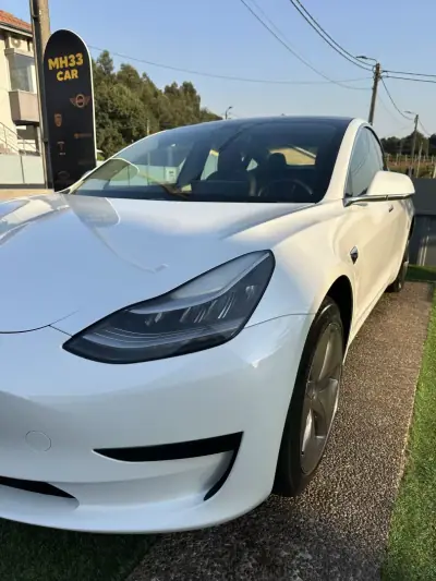 Tesla Model 3 2019 - 24900 EUR, 170000 km - 170000km - foto 6 de 49