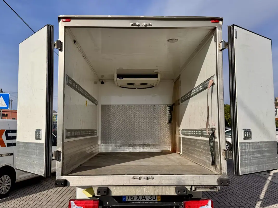 Man 2019 - 22990 EUR, 335000 km - AUTO.MOTO.pt - 335000km - foto 18 de 18