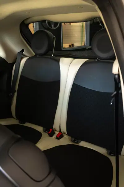 Fiat 500 2022 - 13500 EUR, 55400 km - AUTO.MOTO.pt - 55400km - foto 12 de 15