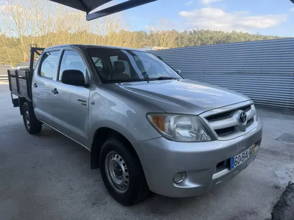 Toyota 2005 - 12500 EUR, 500000 km - AUTO.MOTO.pt - 500000km - foto 3 de 7