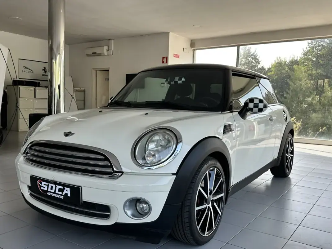 MINI 3 Portas 2008 - 9390 EUR, 182407 km - 182407km - foto 20 de 38