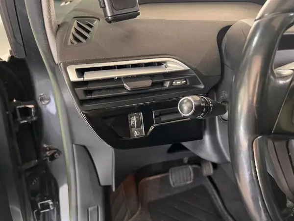 Citroën C4 Grand Picasso 2014 - 12900 EUR, 250524 km - AUTO.MOTO.pt - 250524km - foto 10 de 15